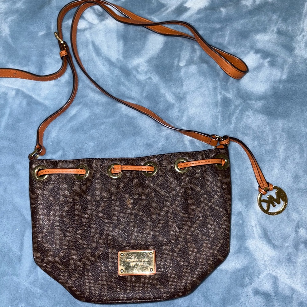 Micheal Kors Crossbody Bag